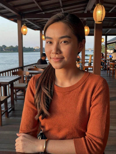 Manivone, 29, from Savannakhet - Lao woman interested in international dating and partnership