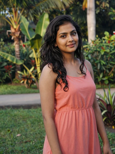 Sachini, 25, from Kandy - Sri Lankan single woman ready for meaningful connection