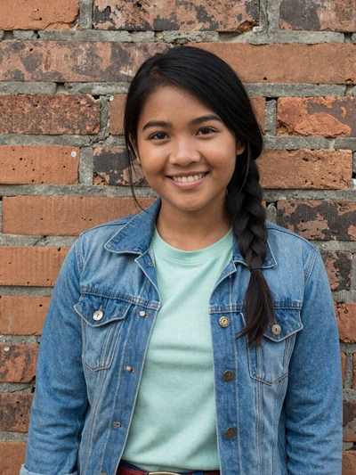 Chansouda, 24, from Savannakhet - young Laotian woman looking for love and partnership