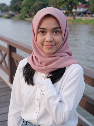Fadhilah, 25, from Seria - young Bruneian woman looking for love and partnership